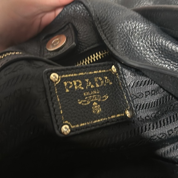 Black leather Prada Purse - Picture 10 of 15